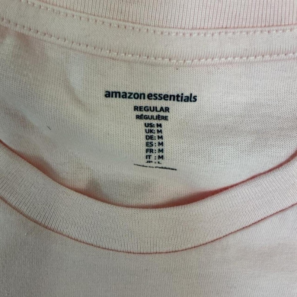 Amazon Essentials pocket tee bundle - Picture 2 of 7